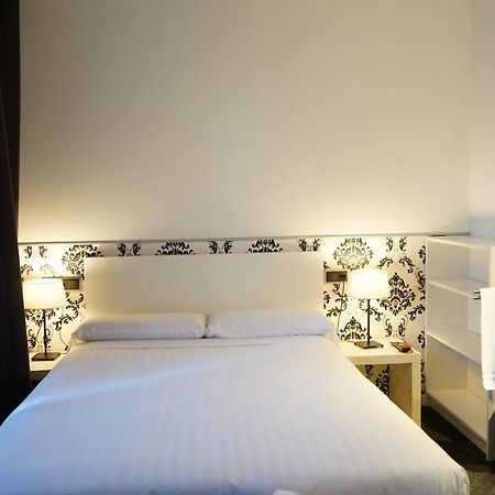 Q Barcelona Hotel Luaran gambar