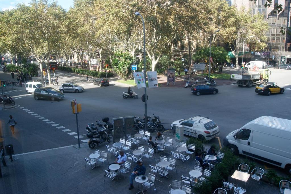 Q Barcelona Hotel Luaran gambar