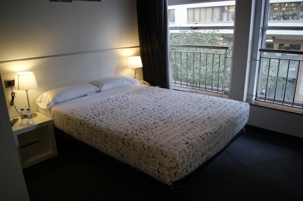 Q Barcelona Hotel Luaran gambar